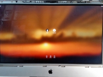 0548677e6432786dd8df61eb3aaec139_M image Riparazione iMac 21”