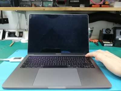 MacBook Pro 13&amp;quot; 2019 touchbar